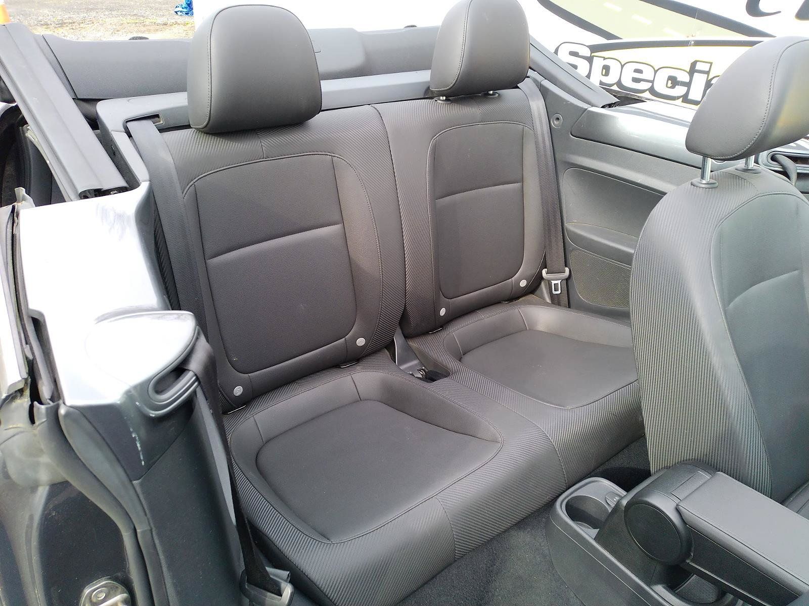 Used 2014 Volkswagen Beetle 2.5 FWD image 28