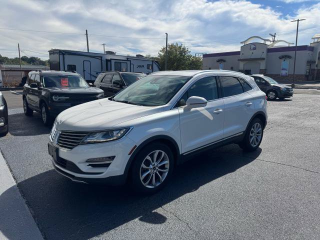 Used 2016 Lincoln MKC Select w/ Select Plus Package FWD image 7