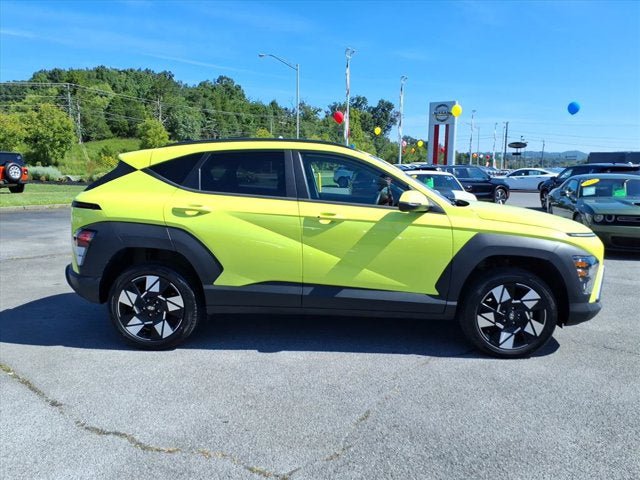 Used 2025 Hyundai Kona SEL AWD/4WD image 4