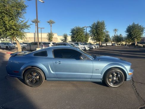 Used 2006 Ford Mustang GT image 4