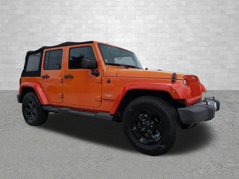 Used 2015 Jeep Wrangler Unlimited Sahara w/ Connectivity Group image 1