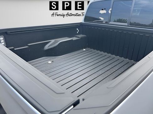 Used 2022 Toyota Tacoma SR image 22