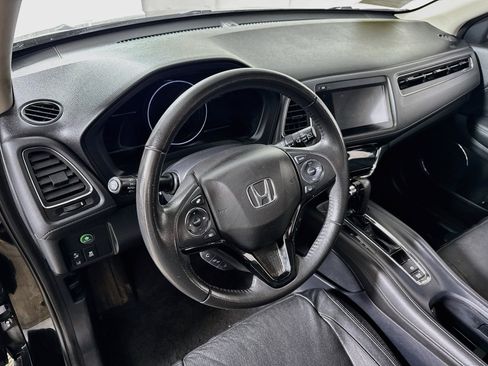 Used 2021 Honda HR-V EX-L image 12