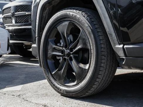 Used 2019 Jeep Compass Altitude image 62