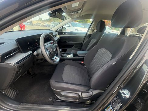 Used 2025 Kia K5 LXS image 25