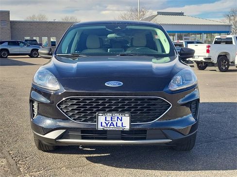 Used 2022 Ford Escape SE w/ Cold Weather Package image 5