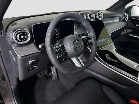 New 2026 Mercedes-Benz GLC 300 4MATIC image 9