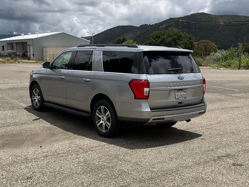 Used 2024 Ford Expedition Max XLT AWD/4WD image 4