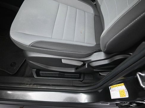 Used 2019 Ford Escape S image 27