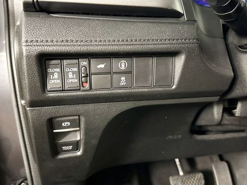 Certified 2024 Honda Odyssey EX-L image 35