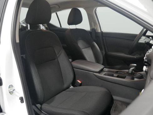 New 2025 Nissan Sentra S image 15