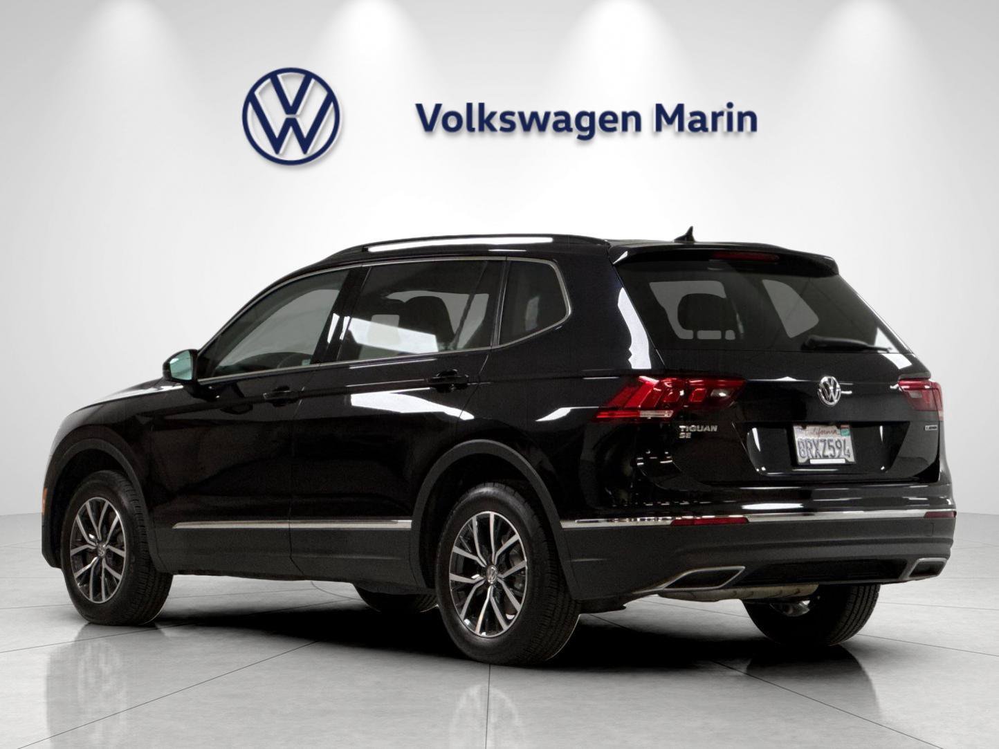Used 2020 Volkswagen Tiguan SE AWD/4WD image 3