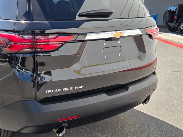 Certified 2023 Chevrolet Traverse LT w/ LT Premium Package AWD/4WD image 5