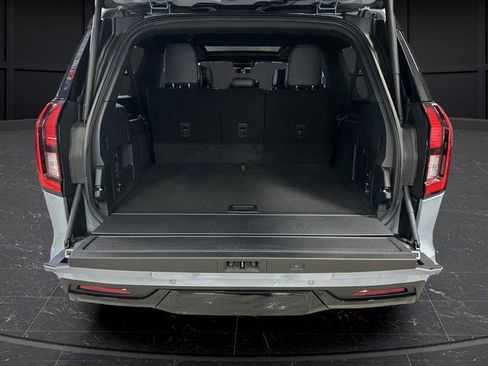 New 2026 Ford Expedition Max Platinum w/ Stealth Performance Package image 15