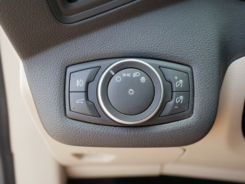 Used 2017 Ford Escape SE AWD/4WD image 23