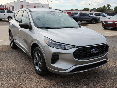 Used 2024 Ford Escape ST-Line image 4