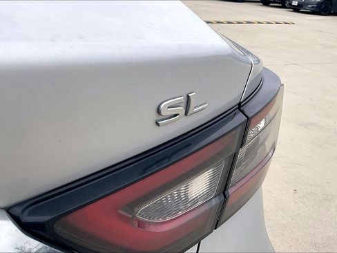 Used 2018 Nissan Maxima 3.5 SL image 39