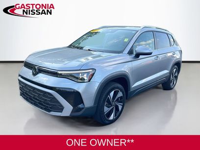 Used 2025 Volkswagen Taos SE
