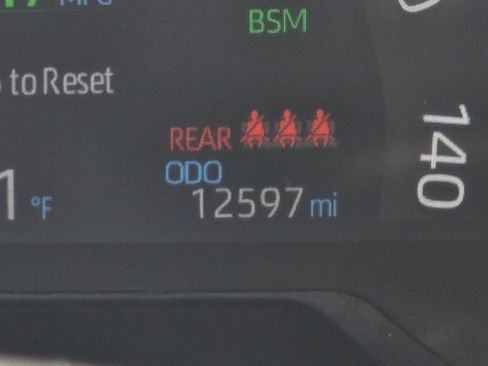 Certified 2025 Toyota RAV4 XLE Premium image 32