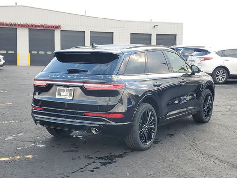 New 2026 Lincoln Corsair Premiere image 4