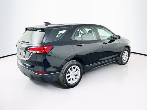 Used 2023 Chevrolet Equinox LS FWD image 9