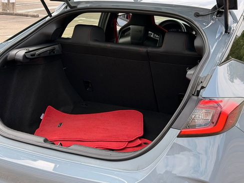 Used 2023 Honda Civic Type R image 12