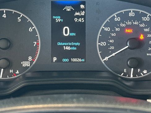 Certified 2025 Toyota Corolla Cross L image 25