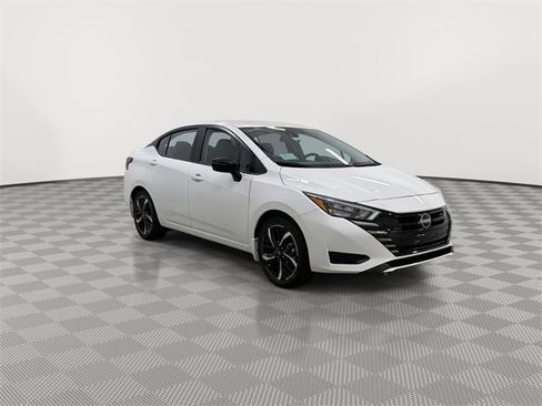New 2025 Nissan Versa SR image 13