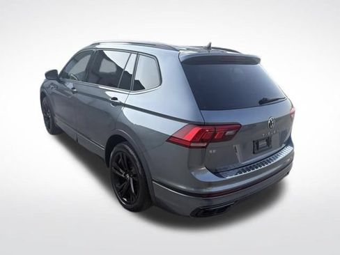 Used 2023 Volkswagen Tiguan SE R-Line FWD image 5