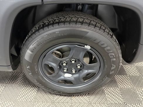 Used 2018 Jeep Compass Sport FWD image 20