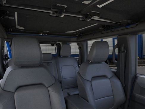 New 2025 Ford Bronco Big Bend w/ Black Diamond Package image 12