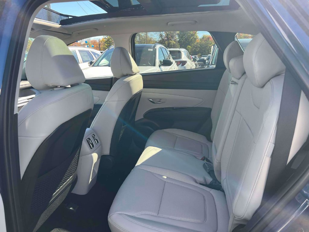 New 2026 Hyundai Tucson Limited AWD/4WD image 30