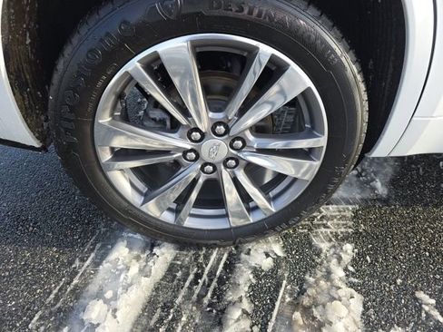 Used 2020 Cadillac XT6 Premium Luxury image 8