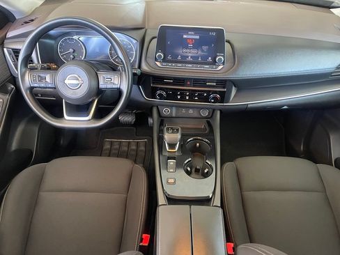 Used 2023 Nissan Rogue S FWD image 11