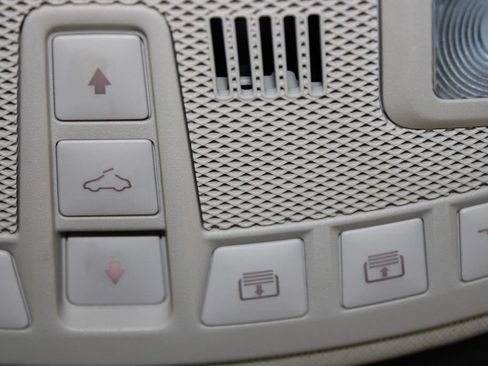 Used 2021 Lincoln Nautilus Reserve w/ Equipment Group 201A image 58