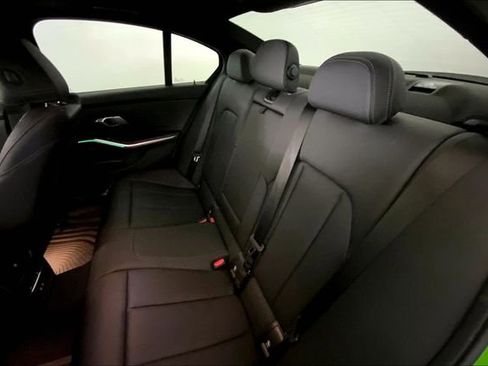 Used 2022 BMW 330i Sedan w/ M Sport Package RWD image 12