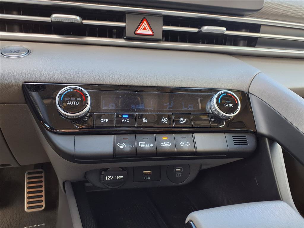 Used 2026 Hyundai Elantra Sport FWD image 26