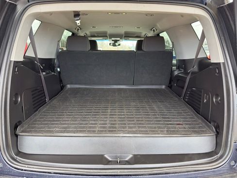 Used 2017 GMC Yukon SLE w/ SLE Value Package image 30