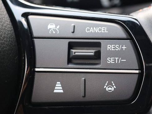 Used 2024 Honda HR-V Sport image 16