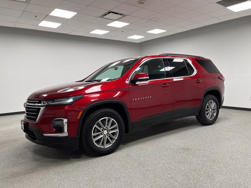 Used 2023 Chevrolet Traverse LT AWD/4WD image 6