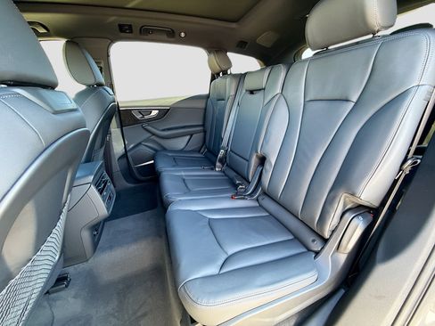 New 2026 Audi Q7 Premium Plus image 21