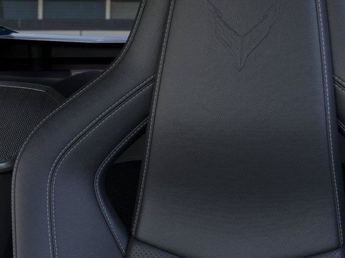 New 2027 Chevrolet Corvette Stingray Coupe w/ 1LT RWD image 21