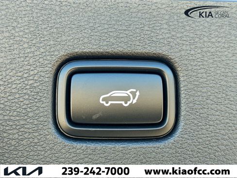 New 2026 Kia Sportage EX image 13