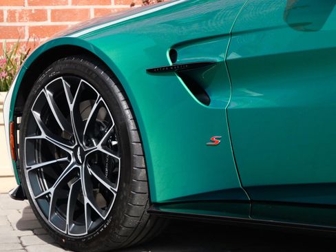 New 2026 Aston Martin V8 Vantage S RWD image 9