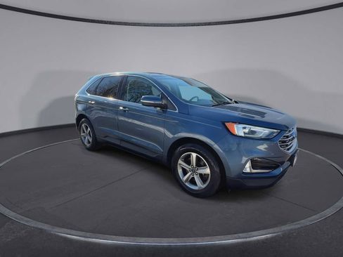 Used 2019 Ford Edge SEL w/ Equipment Group 201A image 2