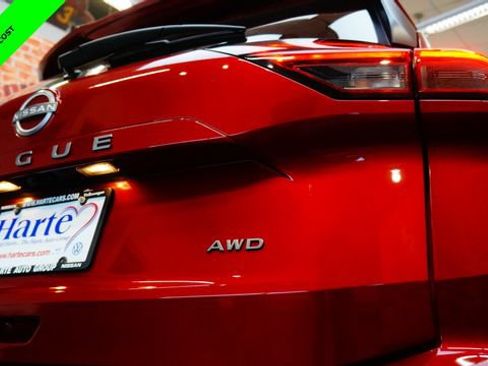 Certified 2025 Nissan Rogue S AWD/4WD image 46