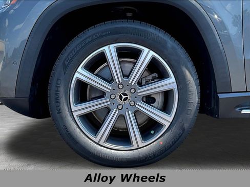 Used 2020 Mercedes-Benz GLS 450 4MATIC image 34