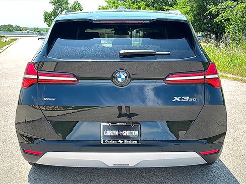 New 2026 BMW X3 xDrive30i w/ Premium Package AWD/4WD image 7