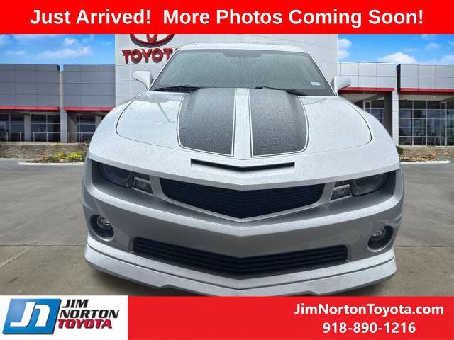 Used 2012 Chevrolet Camaro SS w/ RS Package RWD image 2