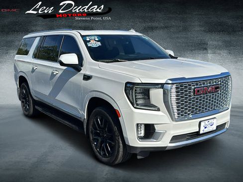 Certified 2023 GMC Yukon XL Denali AWD/4WD image 1